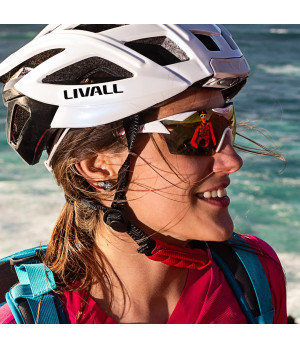 Livall BH60SE Neo V2 Kask Rowerowy Szosowy Biało-Czarny