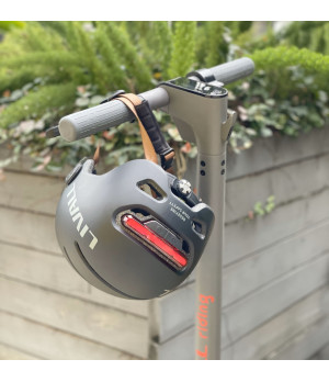 Livall L23 V2 Kask Rowerowy Czarny z Szybką