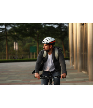 Livall EVO21 V2 Miejski Kask Rowerowy Biały
